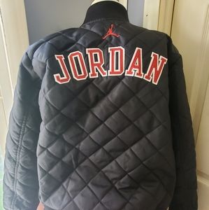 Boys Jordan coat size xl